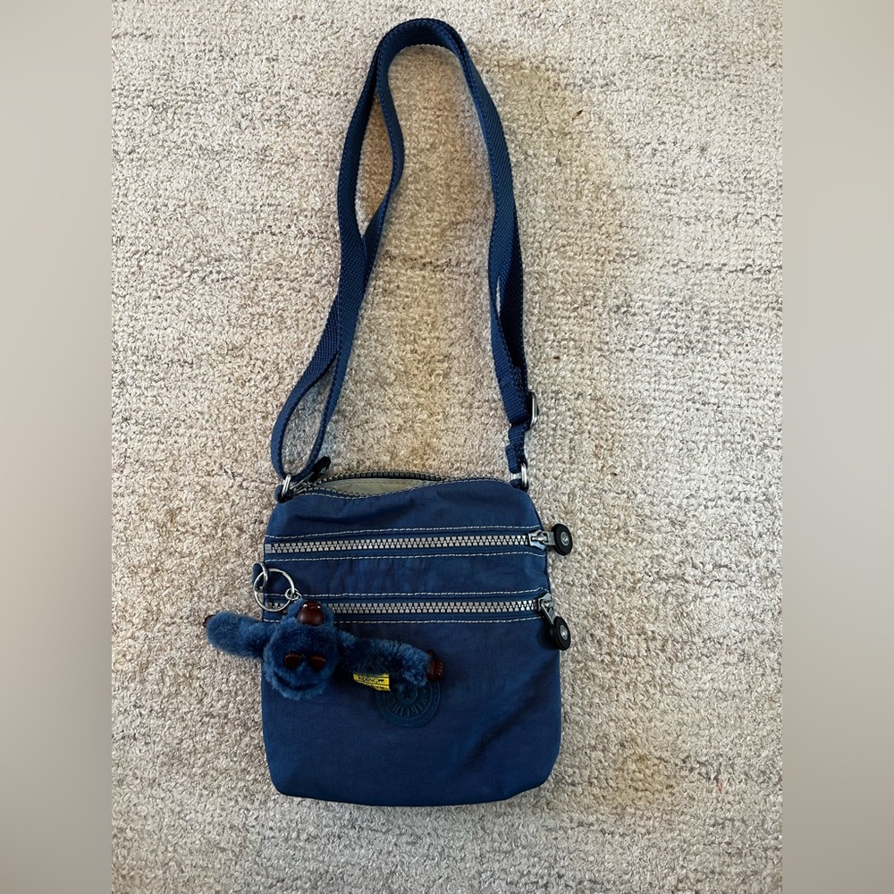 Kipling crossbody